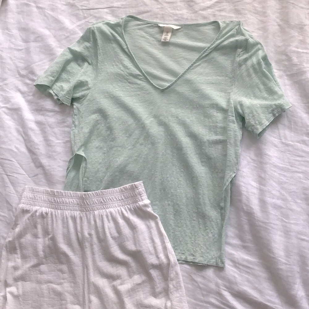 H&M linen set light green v neck t shirt white shorts small